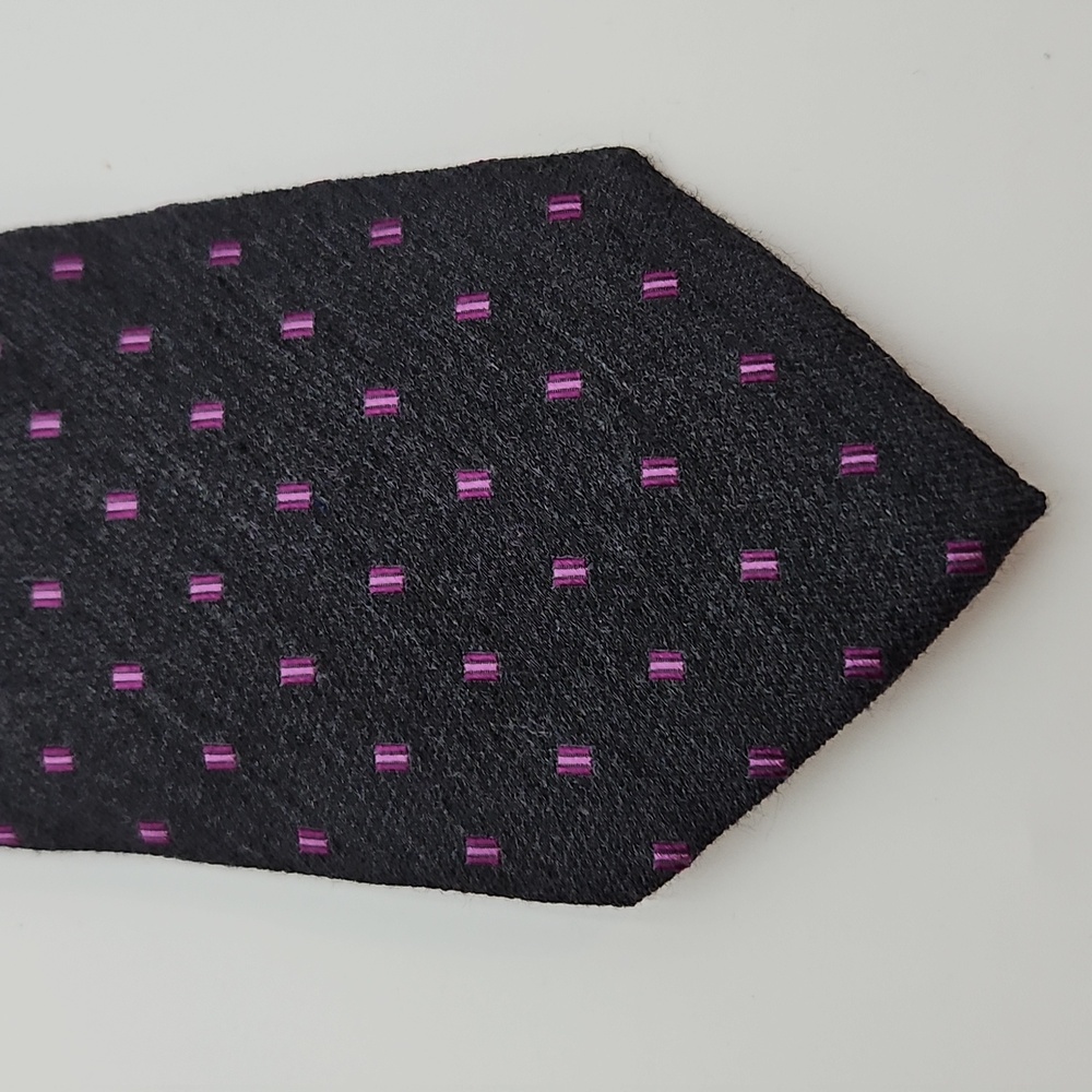 Van Heusen Classic Black And Purple Tie New